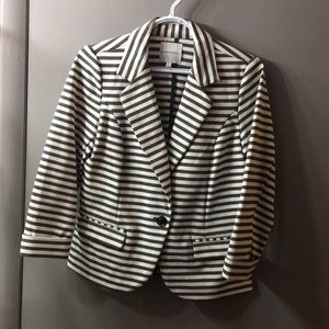 Women’s jacket or blazer